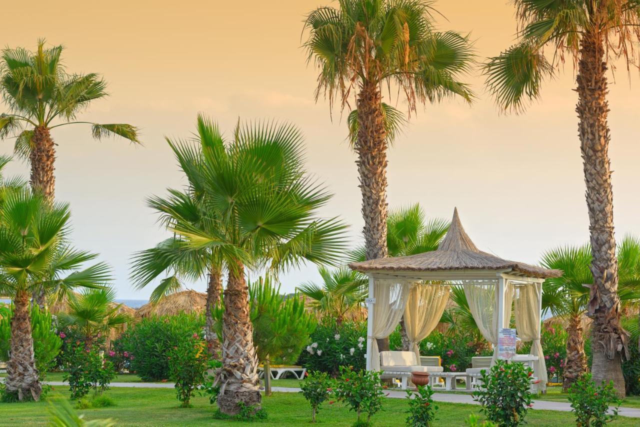 Justiniano Club Park Conti Otel Okurcalar Dış mekan fotoğraf